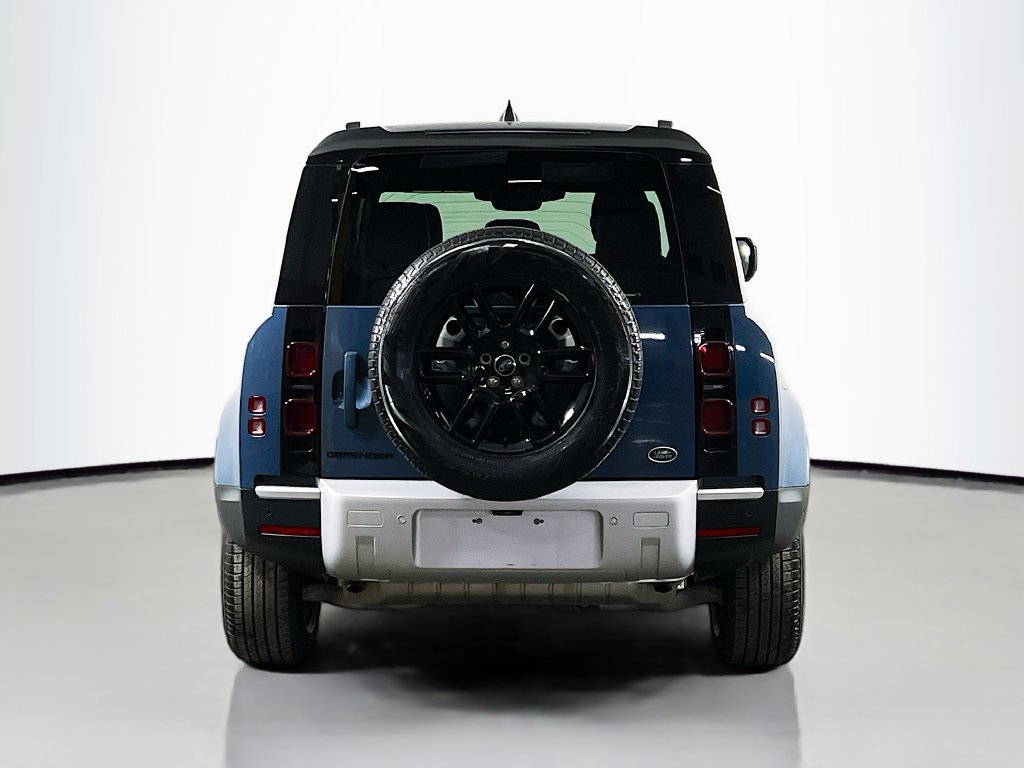 Used 2022 Land Rover Defender 110 S AWD/4WD image 6