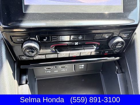 Used 2023 Jeep Grand Cherokee Altitude AWD/4WD image 20
