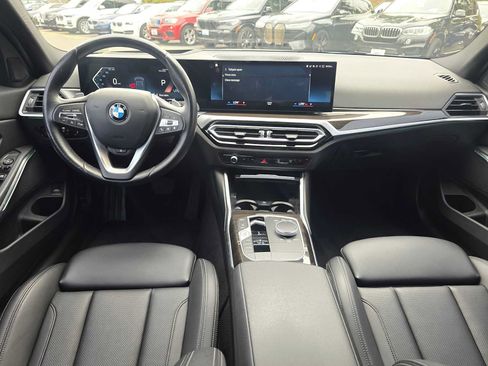 Used 2023 BMW 330i Sedan w/ Premium Package RWD image 18