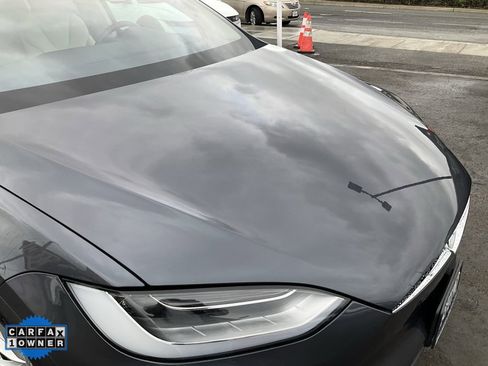 Used 2018 Tesla Model X 100D image 82