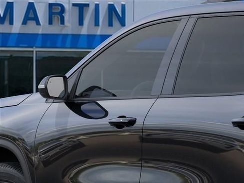 New 2026 Chevrolet Traverse LT w/ Midnight/Sport Edition image 12