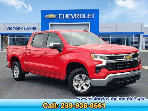 Used 2025 Chevrolet Silverado 1500 LT RWD image 1