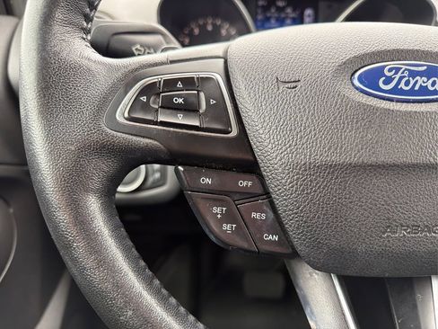 Used 2017 Ford Escape Titanium FWD image 29
