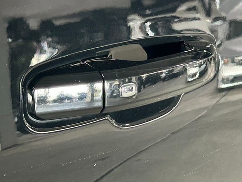 Used 2023 Chevrolet Tahoe LT image 27