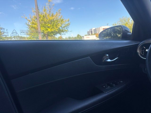 Used 2020 Kia Forte GT-Line FWD image 19