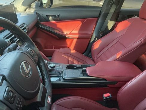 Used 2022 Lexus IS 350 F Sport w/ Dynamic Handling Package image 7