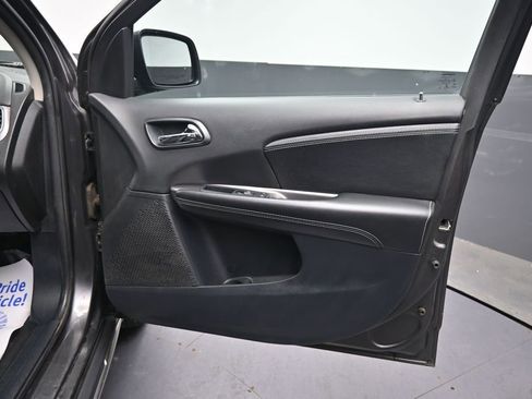 Used 2017 Dodge Journey Crossroad AWD/4WD image 16
