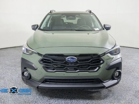 Used 2025 Subaru Crosstrek 2.5i Limited w/ Crosstrek Mirror Package AWD/4WD image 3