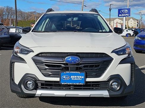 Used 2023 Subaru Outback Limited image 2