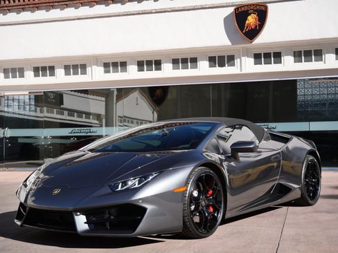 Used 2017 Lamborghini Huracan LP 580-2 image 12