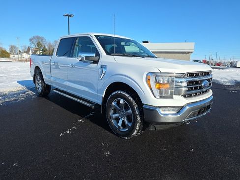 Used 2023 Ford F150 Lariat image 3