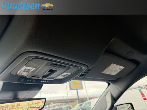 Used 2024 Chevrolet Silverado 3500 LTZ w/ LTZ Premium Package image 27