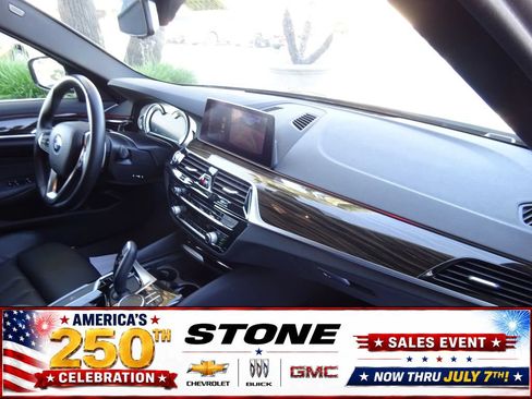 Used 2019 BMW 530i RWD image 14