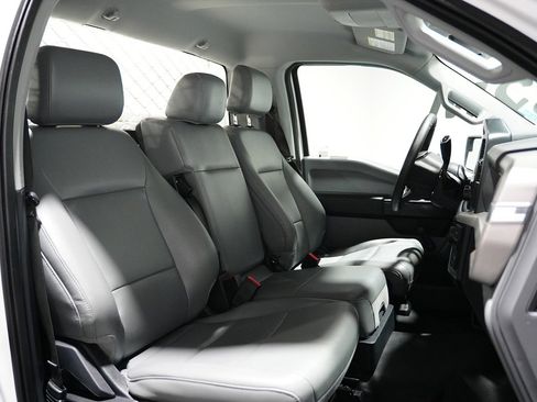 Used 2022 Ford F150 XL image 18