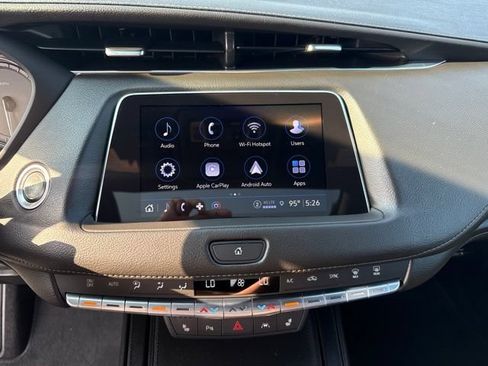 Used 2023 Cadillac XT4 Premium Luxury w/ Technology Package AWD/4WD image 15