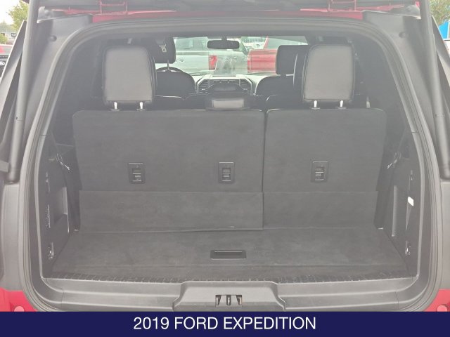Used 2019 Ford Expedition XLT w/ Equipment Group 202A RWD image 10