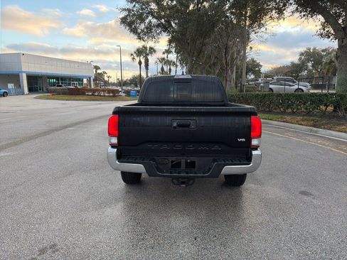 Used 2023 Toyota Tacoma SR5 image 4