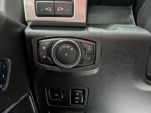 Used 2018 Ford F250 Platinum w/ Platinum Ultimate Package AWD/4WD image 24
