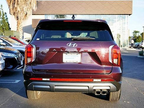 Certified 2024 Hyundai Palisade Limited image 9