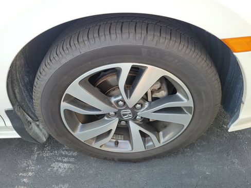 Used 2023 Honda Odyssey Touring image 10
