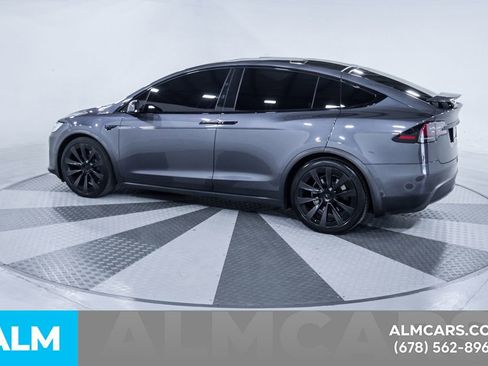 Used 2022 Tesla Model X Plaid image 5