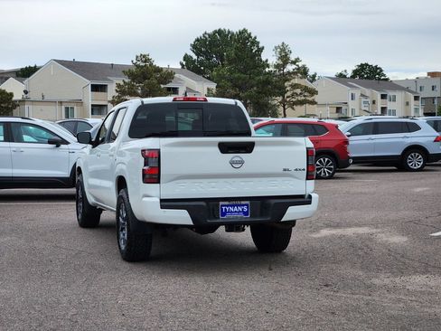 Certified 2024 Nissan Frontier SL w/ Technology Package AWD/4WD image 5