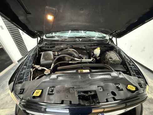Used 2014 RAM 1500 Sport image 29