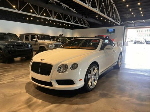Used 2014 Bentley Continental GT image 2