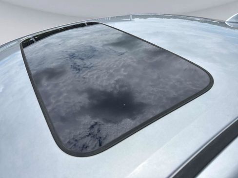 Certified 2021 Honda Civic EX image 31