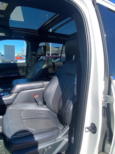 Used 2020 Ford Expedition Limited w/ Special Edition Package AWD/4WD image 6
