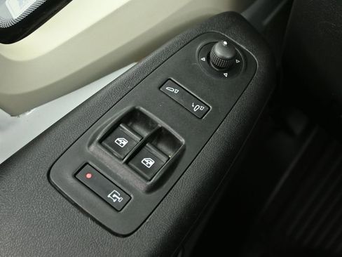 Used 2022 RAM ProMaster 2500 image 14