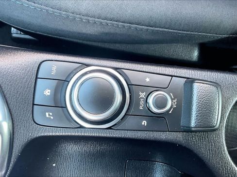 Used 2018 Toyota Yaris iA FWD image 33