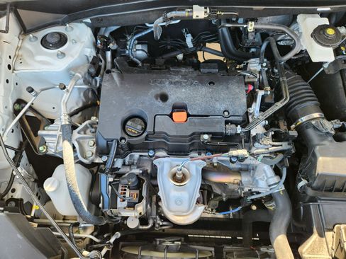 Certified 2023 Honda HR-V LX image 30