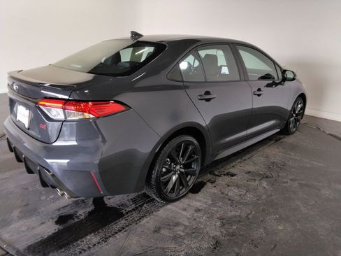 Used 2024 Toyota Corolla SE image 5