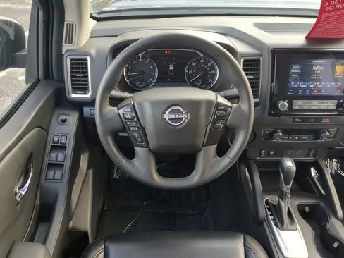 Certified 2024 Nissan Frontier SL RWD image 16