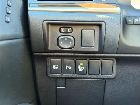 Used 2016 Lexus ES 350 ES 350 Sedan 4D image 21