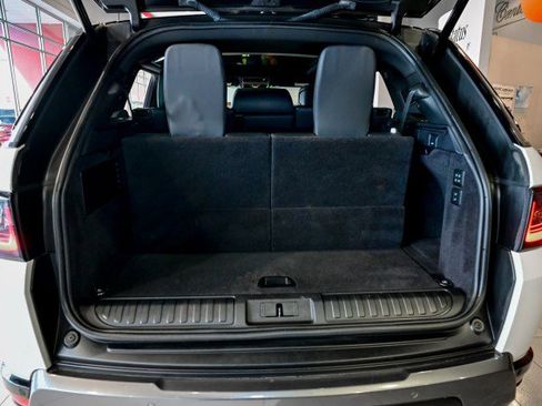 Used 2021 Land Rover Range Rover Sport HSE Silver Edition image 25