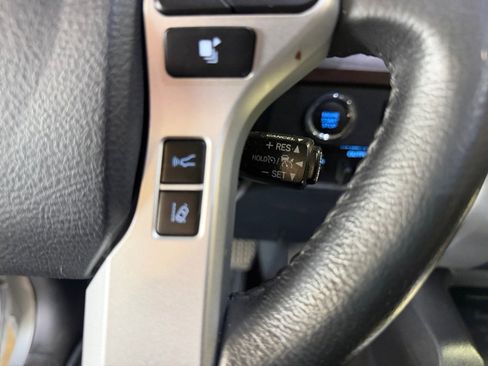 Used 2020 Toyota Tundra Limited w/ Limited Premium Package image 23