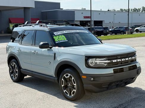 Used 2023 Ford Bronco Sport Outer Banks w/ Tech Package AWD/4WD image 9