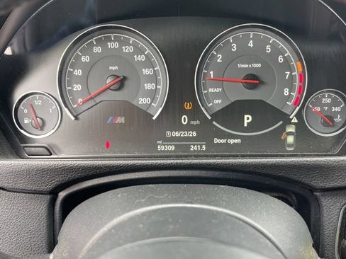 Used 2018 BMW M3 RWD image 15