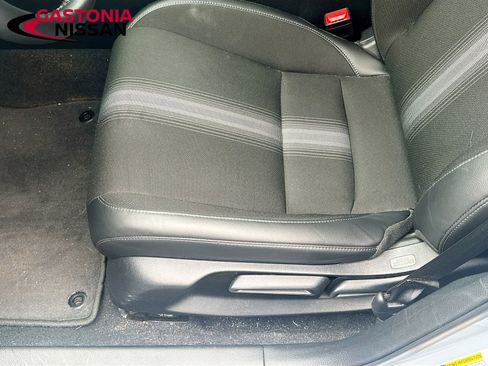 Used 2024 Honda Civic Sport image 25