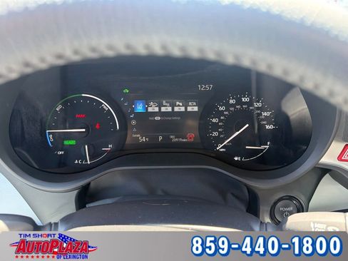 Used 2025 Toyota Sienna XLE w/ XLE Plus Package AWD/4WD image 5