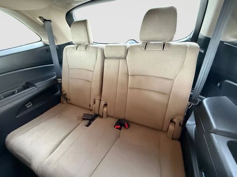Used 2019 Honda Pilot EX image 16