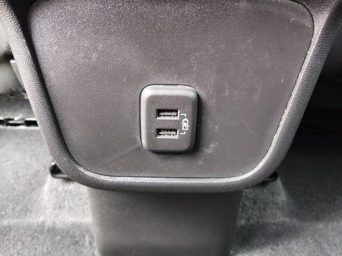 Used 2022 Chevrolet Equinox LT FWD image 13