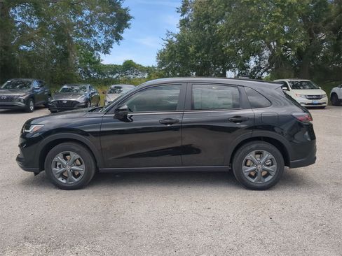 New 2026 Honda HR-V LX image 3