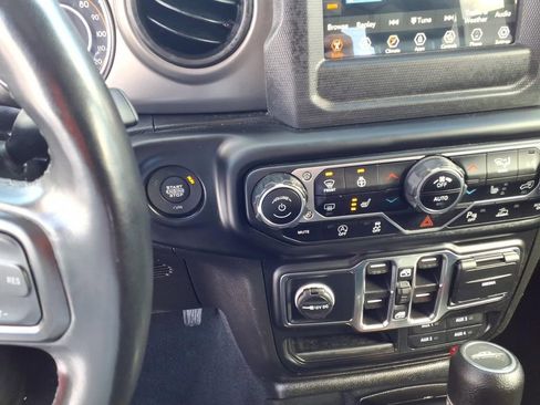 Used 2022 Jeep Gladiator Sport AWD/4WD image 27