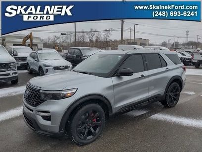 Certified 2022 Ford Explorer ST w/ Equipment Group 401A