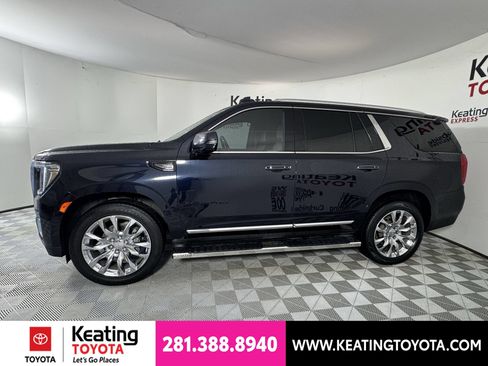 Used 2022 GMC Yukon Denali w/ Denali Premium Package AWD/4WD image 8