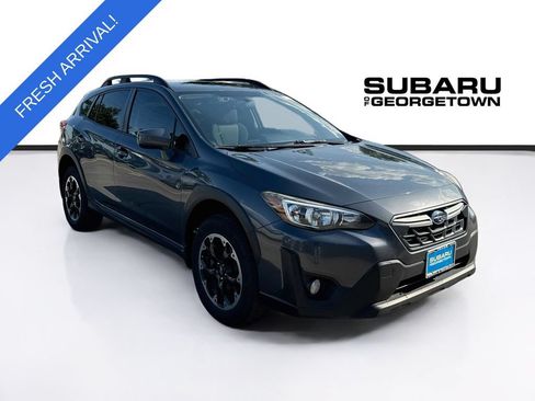 Used 2021 Subaru Crosstrek 2.0i Premium w/ Moonroof Package AWD/4WD image 1