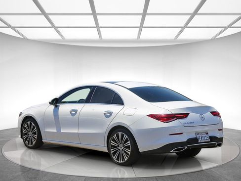 Used 2023 Mercedes-Benz CLA 250 image 2